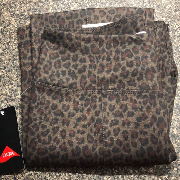 Mudd Pants - NWT MUDD 🐆 LEOPARD HIGH RISE STRETCH PANTS Size M